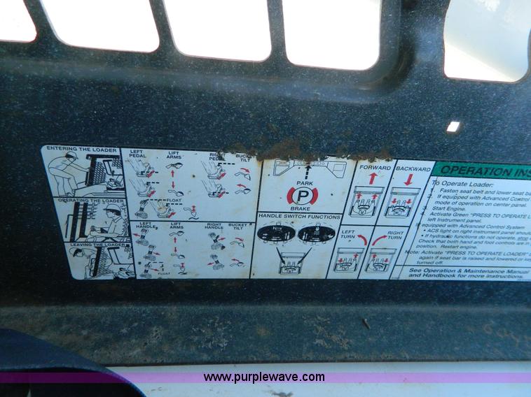 image for item H2339 2006 Bobcat T300 tracked skid steer