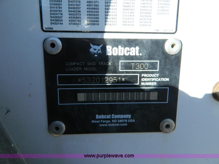 image for item H2339 2006 Bobcat T300 tracked skid steer