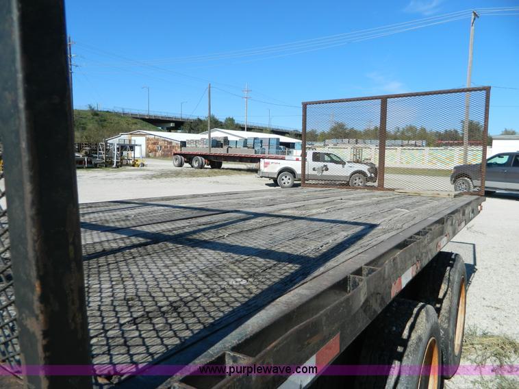 image for item H2351 1969 Load Craft F20S pup trailer