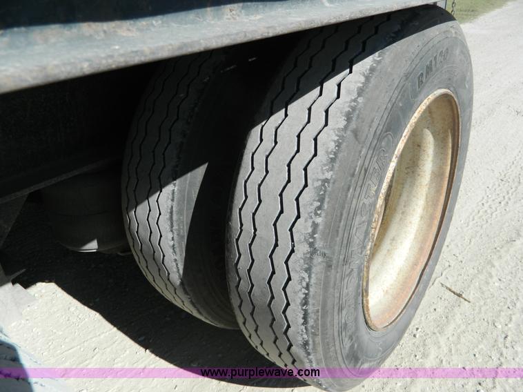 image for item H2352 1999 Neville pup trailer