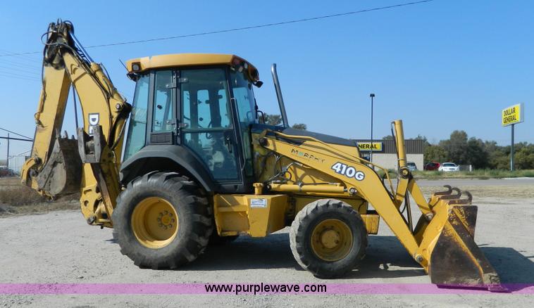 image for item H2358 2002 John Deere 410G backhoe
