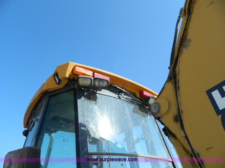 image for item H2358 2002 John Deere 410G backhoe