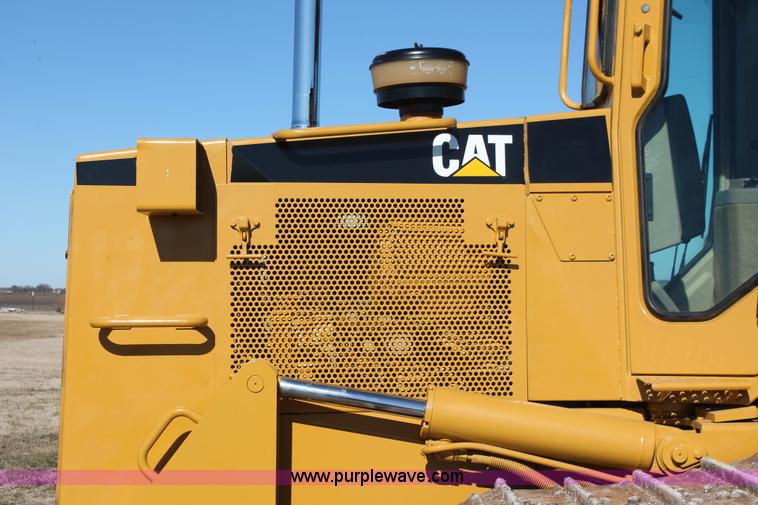 image for item H5508 1999 Caterpillar D6M LGP dozer