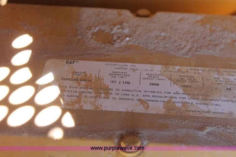 image for item H5508 1999 Caterpillar D6M LGP dozer