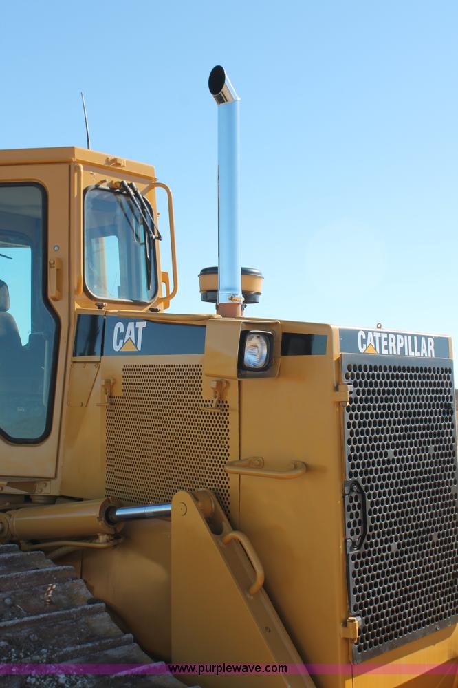 image for item H5508 1999 Caterpillar D6M LGP dozer