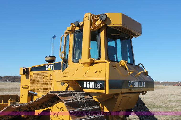 image for item H5508 1999 Caterpillar D6M LGP dozer