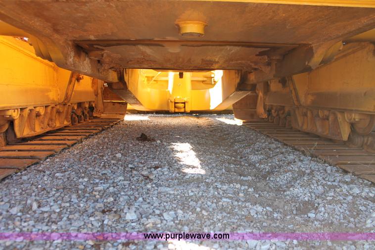 image for item H5508 1999 Caterpillar D6M LGP dozer