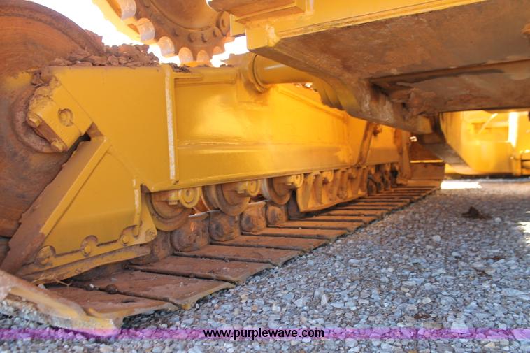 image for item H5508 1999 Caterpillar D6M LGP dozer