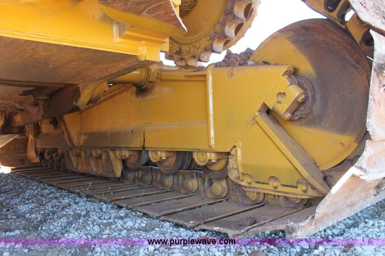 image for item H5508 1999 Caterpillar D6M LGP dozer