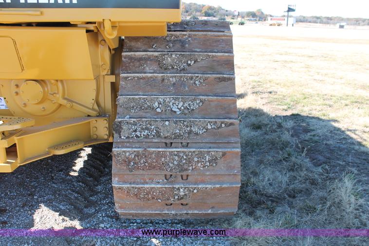 image for item H5508 1999 Caterpillar D6M LGP dozer