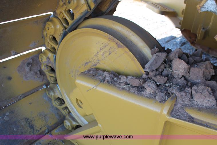 image for item H5508 1999 Caterpillar D6M LGP dozer