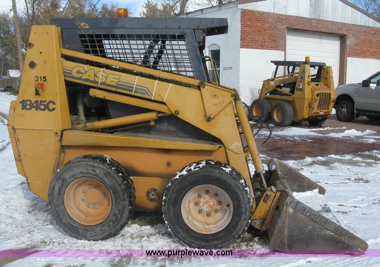 image for item H9363 1999 Case 1845C skid steer
