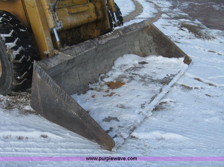 image for item H9363 1999 Case 1845C skid steer