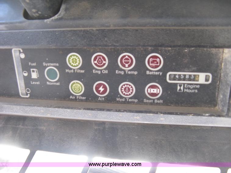 image for item H9363 1999 Case 1845C skid steer