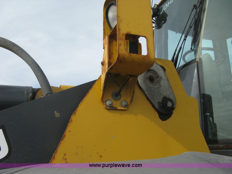 image for item H9378 2006 John Deere 744J wheel loader