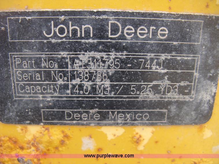 image for item H9378 2006 John Deere 744J wheel loader