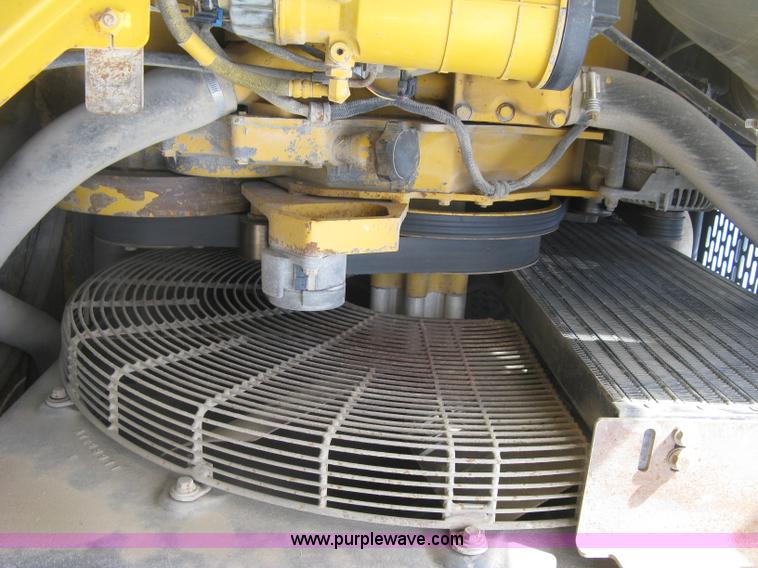 image for item H9378 2006 John Deere 744J wheel loader