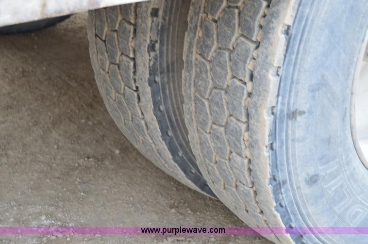 image for item I2884 1992 Chevrolet Kodiak service truck