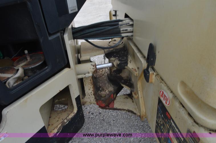 image for item I2887 2006 Ingersoll Rand DD115HF double drum roller