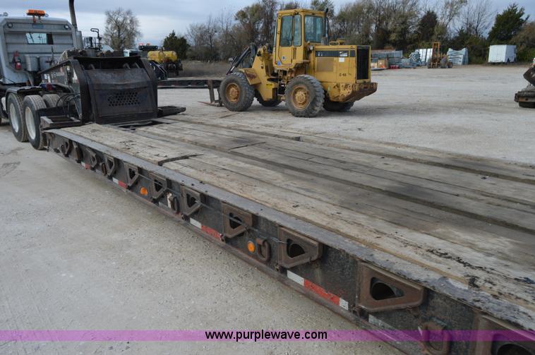 image for item I2889 1995 Etnyre Blackhawk PRTN50TD3-T1 lowboy trailer