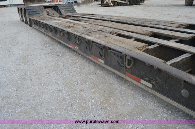 image for item I2890 2003 Etnyre Blackhawk PRTN55TD3 lowboy trailer