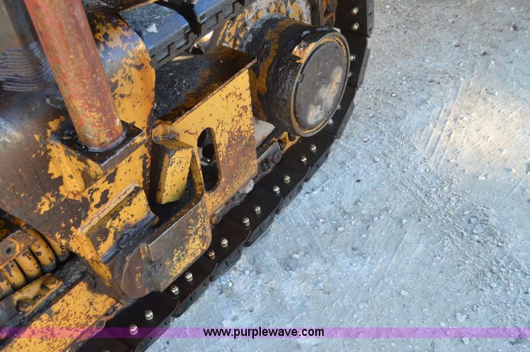 image for item I2895 1995 GMC TopKick cab and chassis