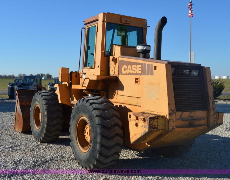 image for item I2909 1989 Case 721 wheel loader