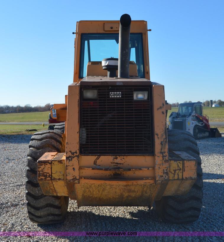 image for item I2909 1989 Case 721 wheel loader