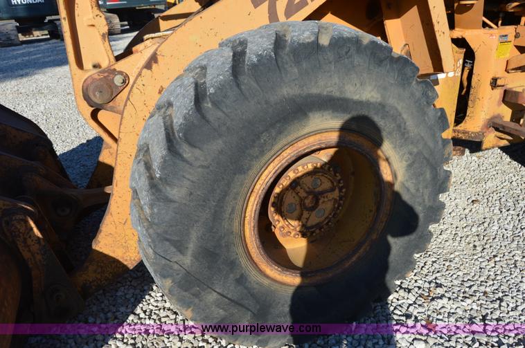 image for item I2909 1989 Case 721 wheel loader