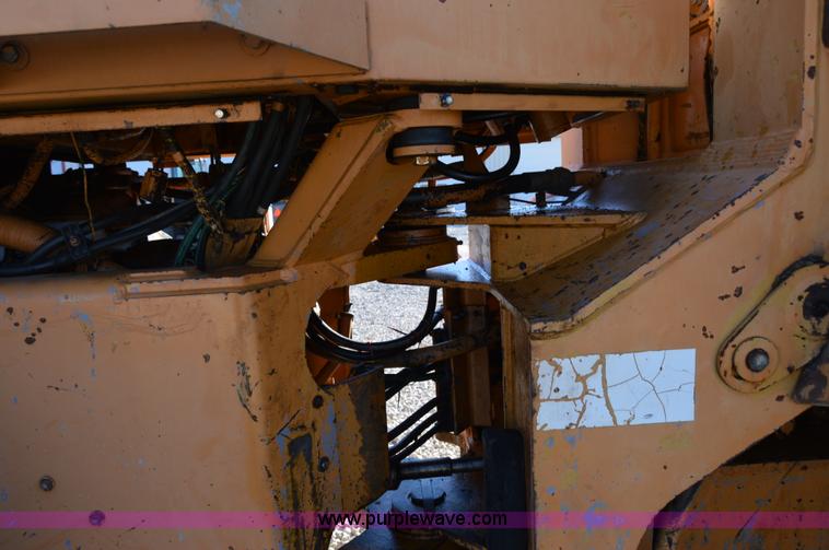 image for item I2909 1989 Case 721 wheel loader