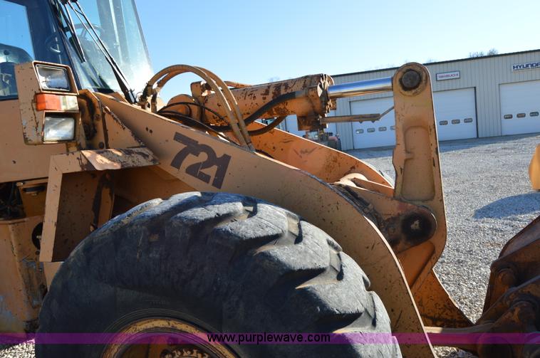 image for item I2909 1989 Case 721 wheel loader
