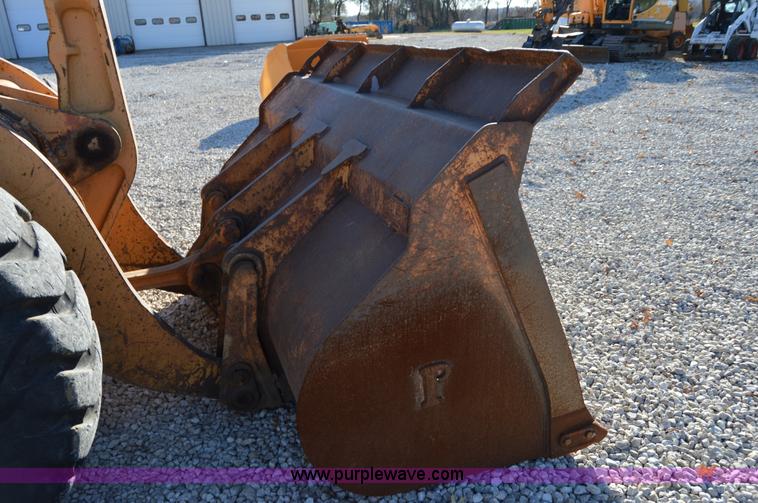 image for item I2909 1989 Case 721 wheel loader