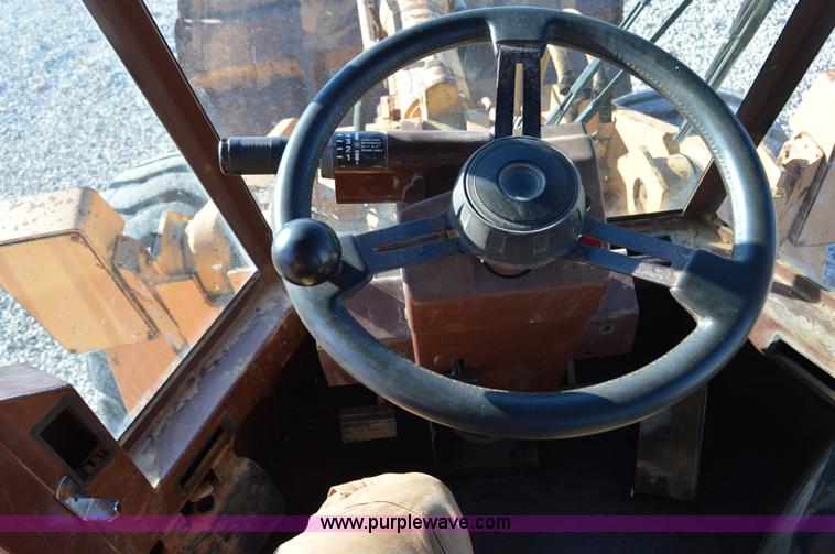 image for item I2909 1989 Case 721 wheel loader