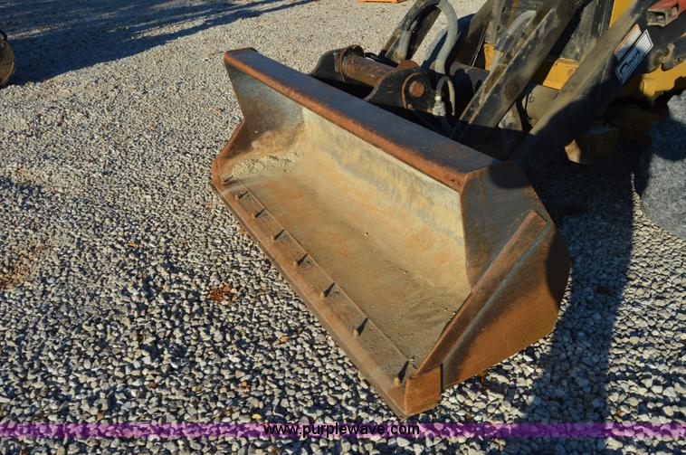 image for item I2910 1999 Caterpillar 426C backhoe