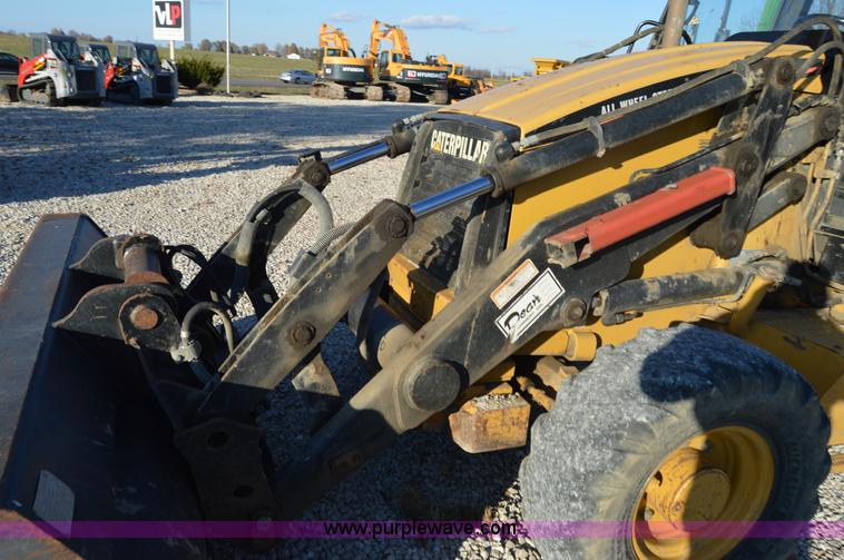 image for item I2910 1999 Caterpillar 426C backhoe