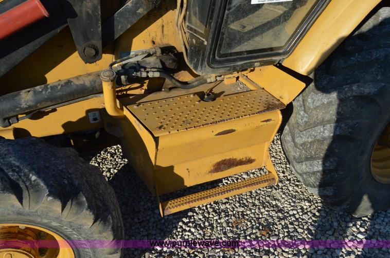 image for item I2910 1999 Caterpillar 426C backhoe