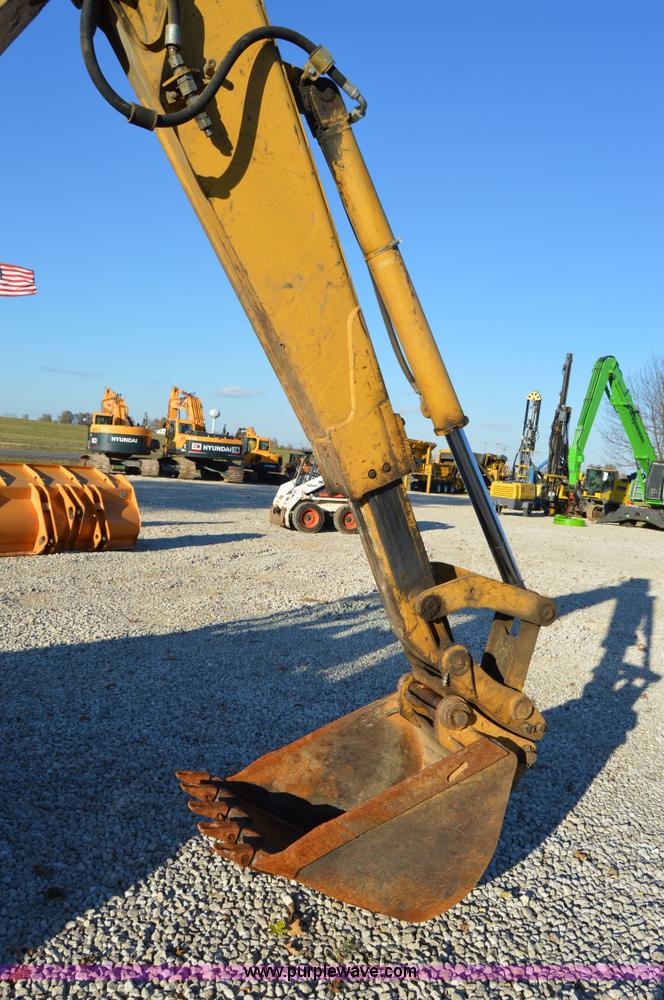 image for item I2910 1999 Caterpillar 426C backhoe