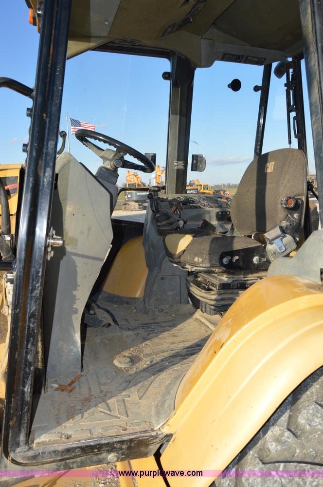 image for item I2910 1999 Caterpillar 426C backhoe