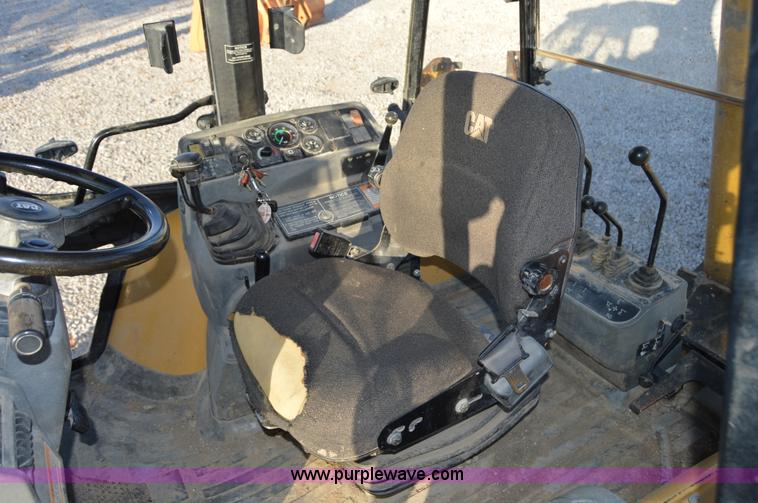 image for item I2910 1999 Caterpillar 426C backhoe