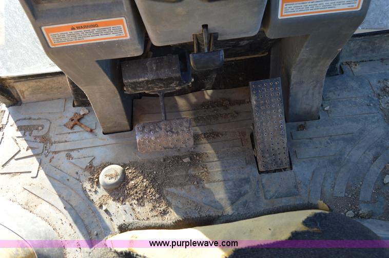 image for item I2910 1999 Caterpillar 426C backhoe