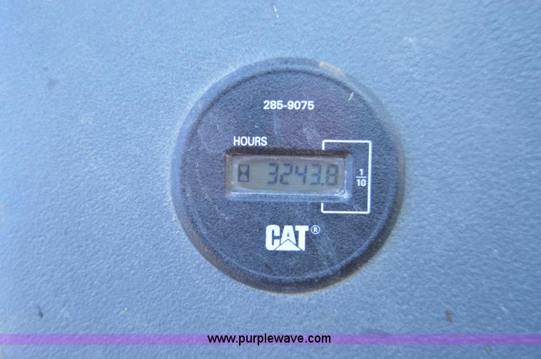 image for item I2910 1999 Caterpillar 426C backhoe