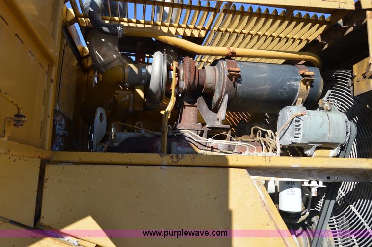 image for item I2920 1986 Caterpillar 966D wheel loader