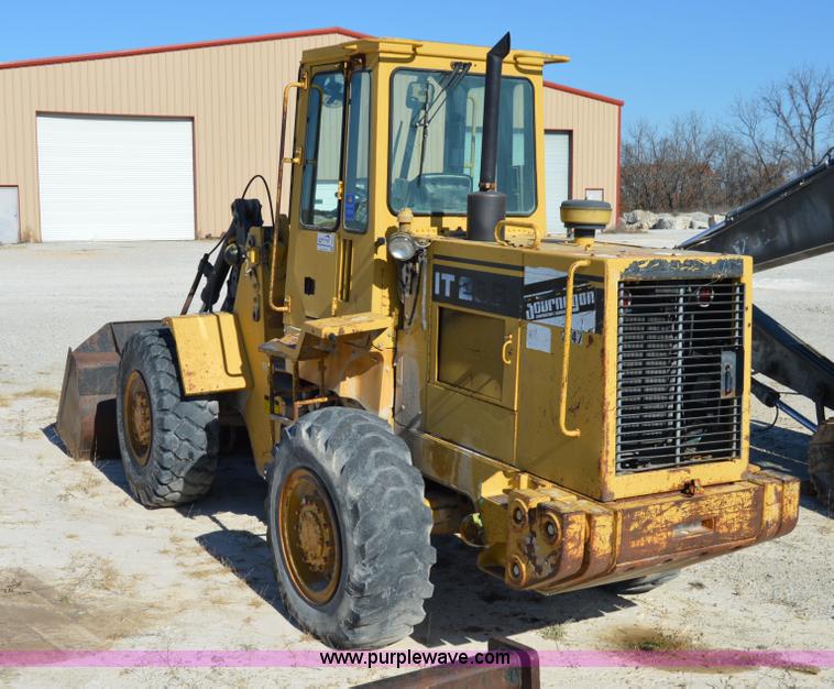image for item I2924 1989 Caterpillar IT28B wheel loader