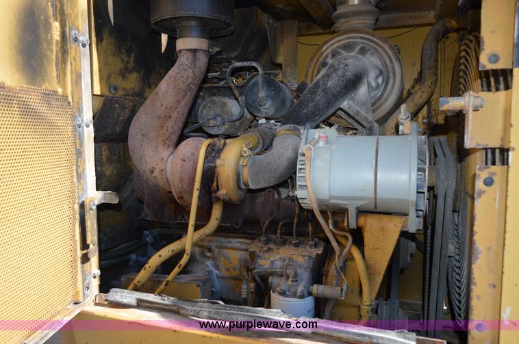 image for item I2924 1989 Caterpillar IT28B wheel loader