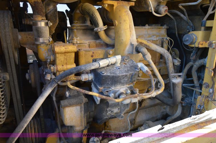 image for item I2924 1989 Caterpillar IT28B wheel loader