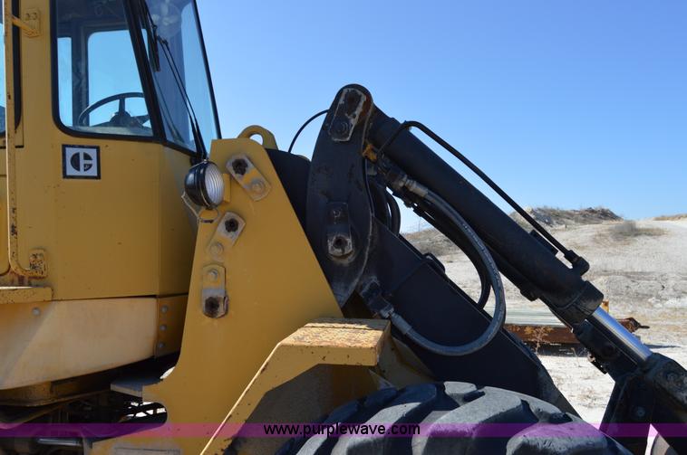 image for item I2924 1989 Caterpillar IT28B wheel loader