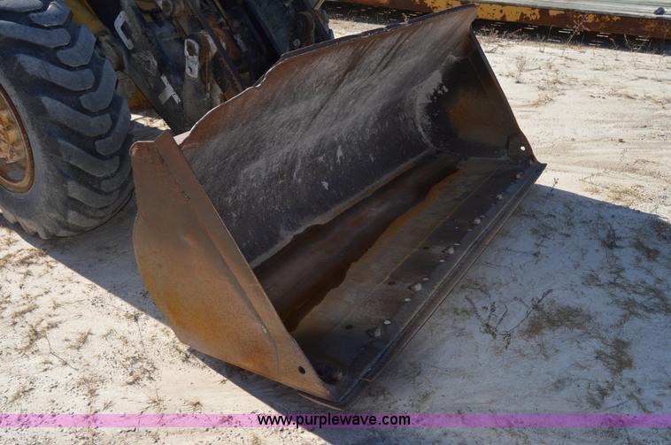 image for item I2924 1989 Caterpillar IT28B wheel loader