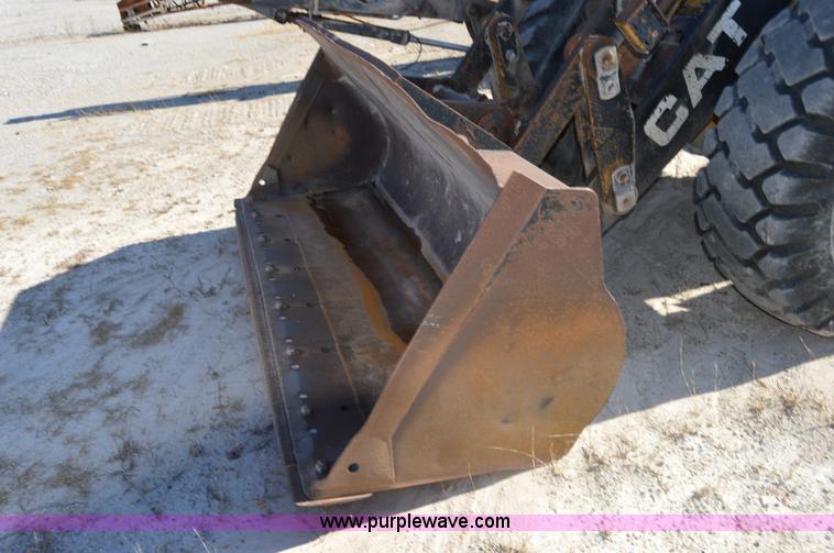 image for item I2924 1989 Caterpillar IT28B wheel loader