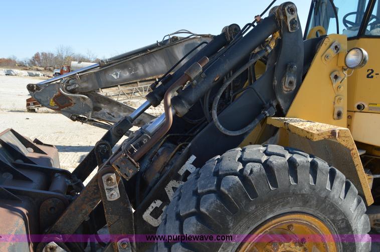 image for item I2924 1989 Caterpillar IT28B wheel loader