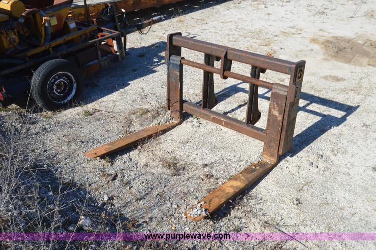 image for item I2924 1989 Caterpillar IT28B wheel loader